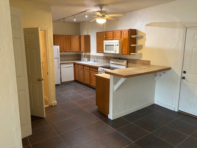 130 West King Street - Apt A
